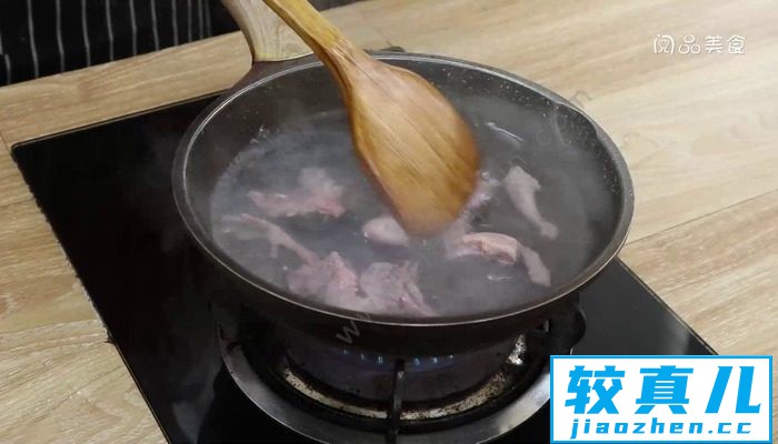 茶树菇炖鸽子怎么做 茶树菇炖鸽子怎么做好吃