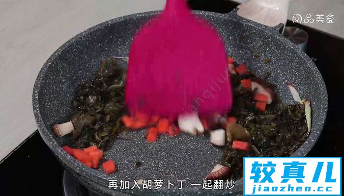 雪里蕻炒三丁怎么做 雪里蕻炒三丁的做法