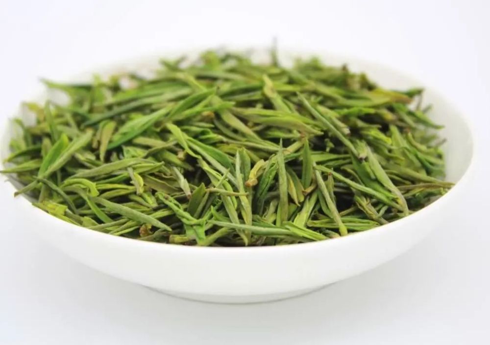 白茶属于绿茶吗 白茶属于绿茶吗类吗?